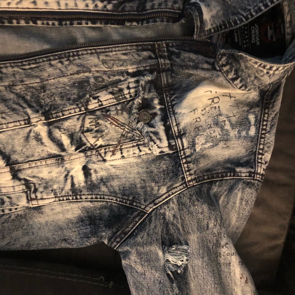 Custom made jean jacket - Picture 4 of 5